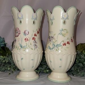 Lenox "Spring Bouquet" pattern large 9 inch vase in like new condition.